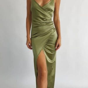שמלת גיגי-ירוק זית