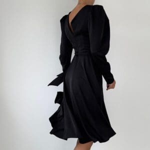 שמלת פני-שחור