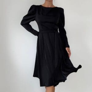 שמלת פני-שחור