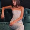 שמלת ריינסטון-כסוף לבן - Thumbnail Image 1